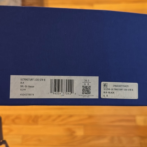 Stuart Weitzman Ultrastuart Thigh-High Pointed-Toe Boots - Picture 7 of 14